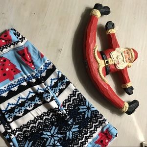 Famous Christmas Leggings OS